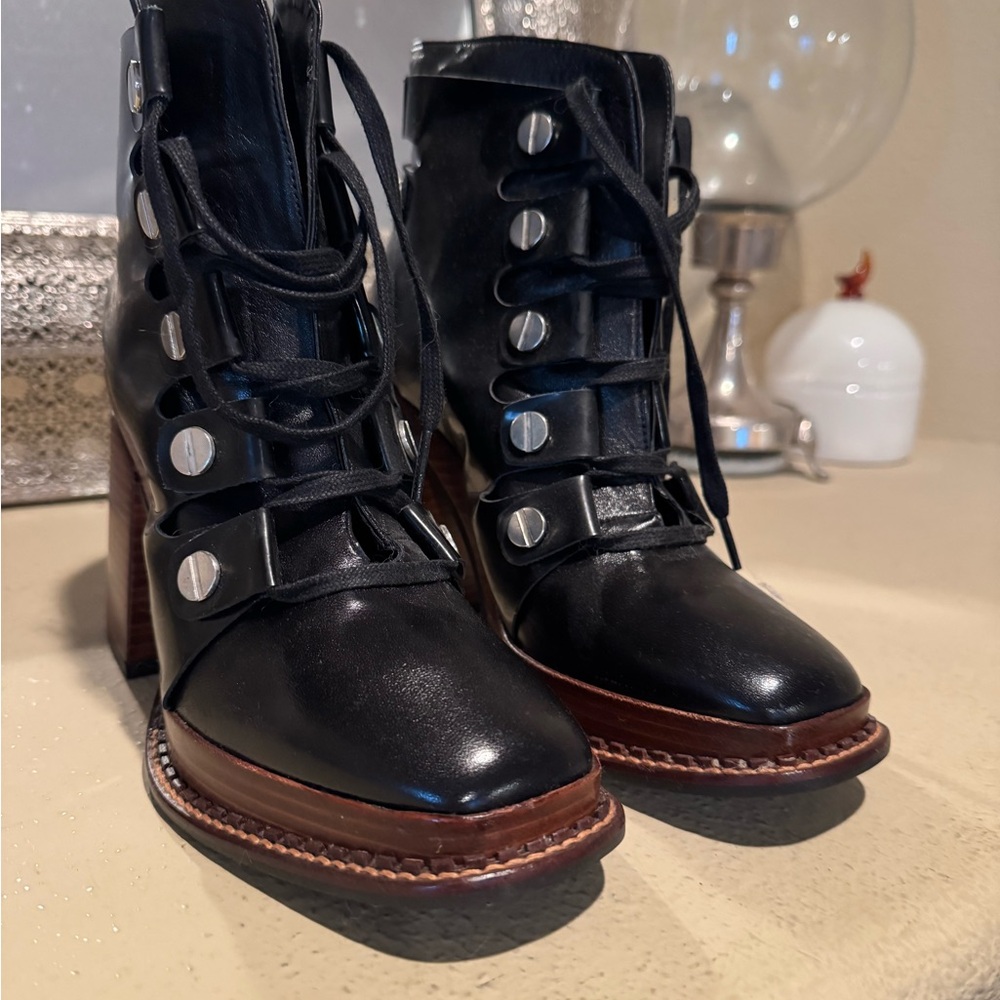 Zara Black Lace-Up Chunky Heel Ankle Booties – Size 8